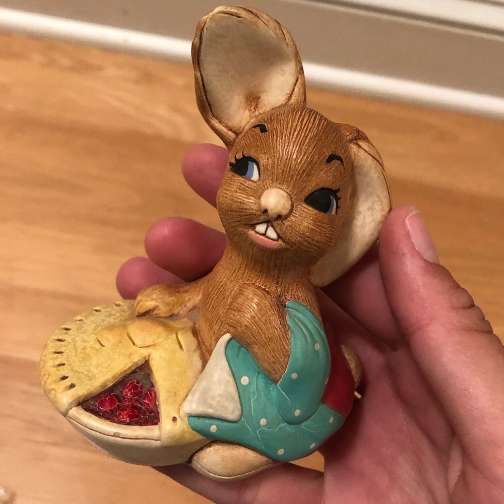Pendelfin “Pieface” Bunny